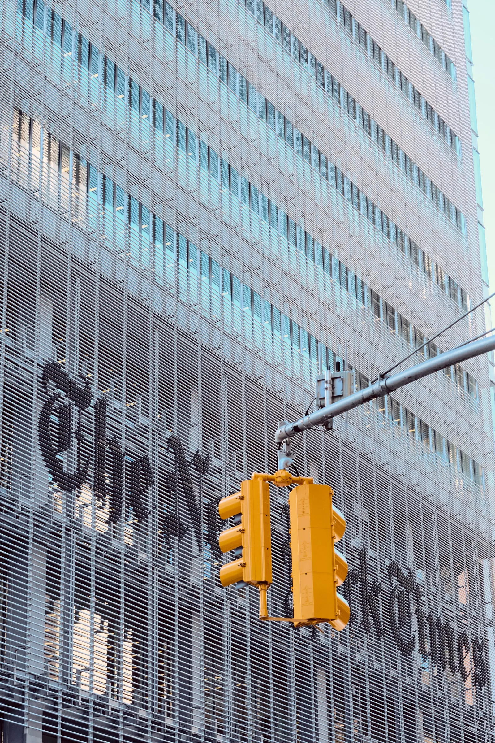 New York № 04 — Architecture photography by Michael Damböck.