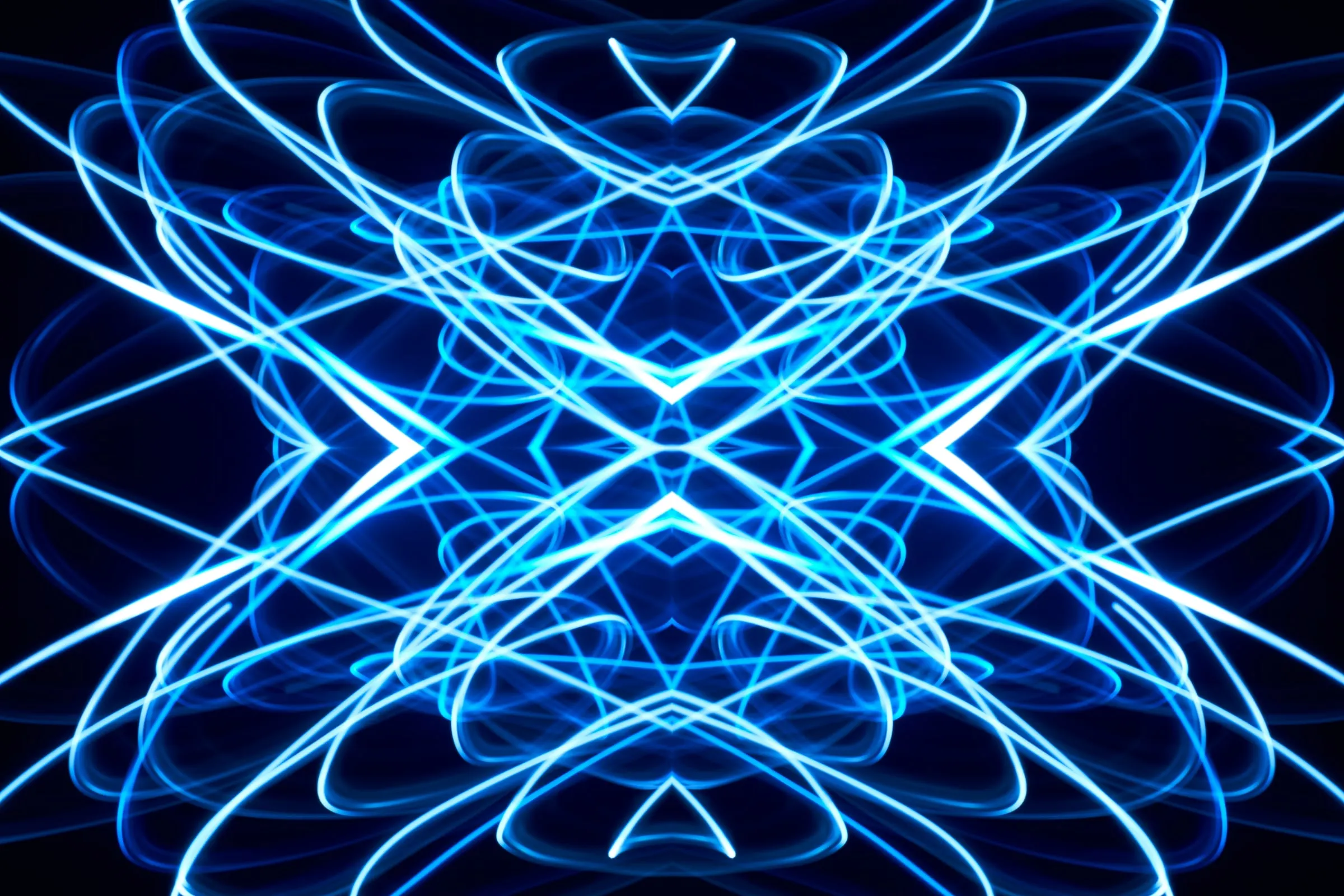 Mirrored № 04 — Kaleidoscope photography by Michael Damböck.