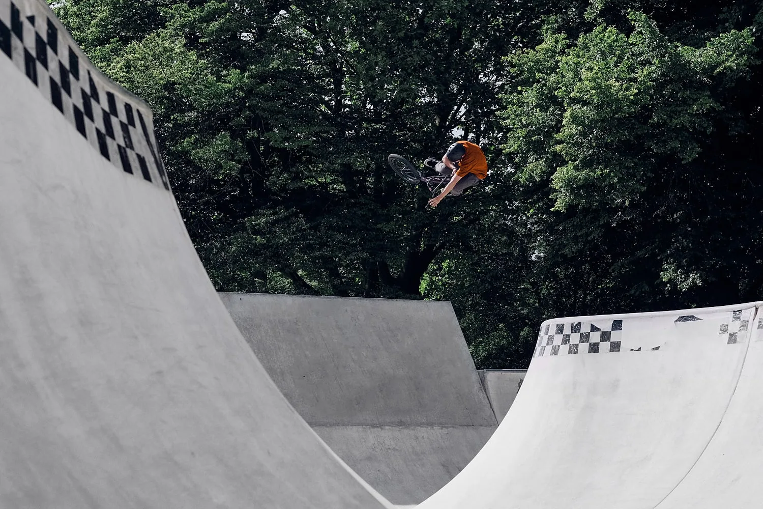 BMX № 06 — BMX, Action Sports, Fujifilm X-H2S. Photograph by Michael Damböck.