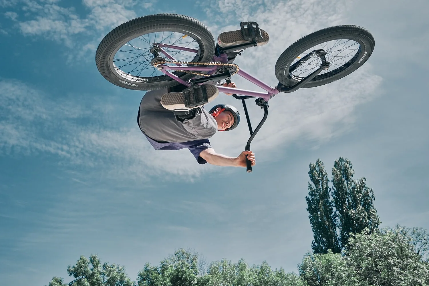 BMX № 07 — BMX, Action Sports, Fujifilm X-H2S. Photograph by Michael Damböck.